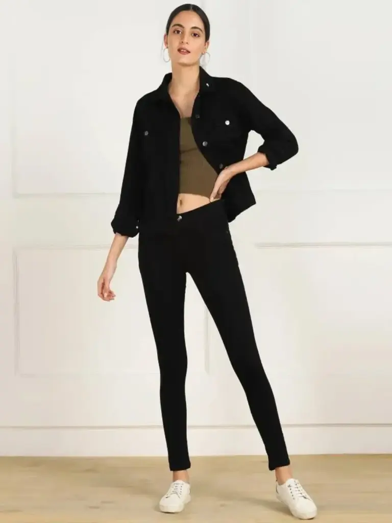 WOMAN SLIM JEANS
